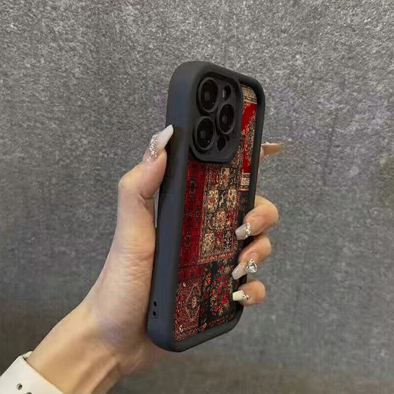 غطاء هاتف بنمط سجادة مُرَقَّعة - مراجعة Vintage Floral Pattern Soft Case وسعره