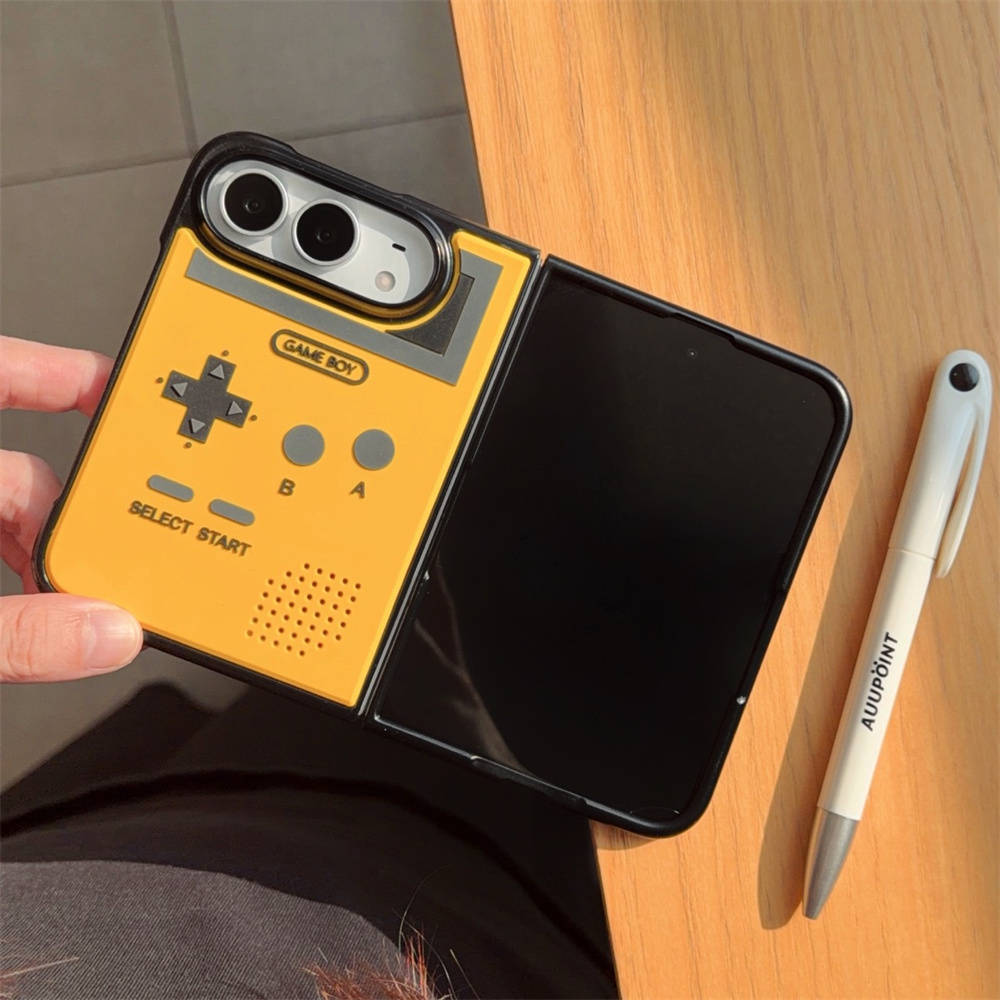 حافظة هاتف بسيطة بتصميم كوري م - مراجعة Cute Cartoon Wrist Strap Silicone Case وسعره